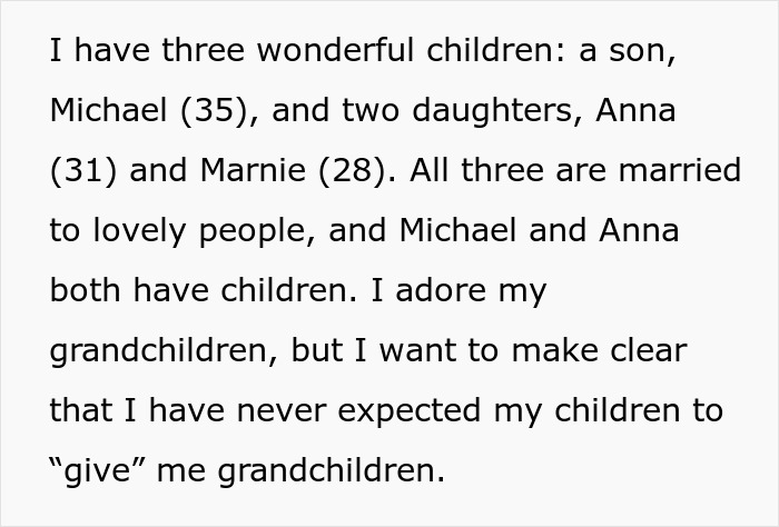 Childfree Daughter Wants Mom To Treat Her Dogs Like Grandkids, Unleashes A Family Jealousy Feud Childfree Daughter Wants Mom To Treat Her Dogs Like Grandkids, Unleashes A Family Jealousy Feud