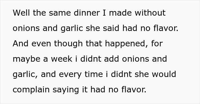 Text describing sister in law complaining no flavor without onions and garlic