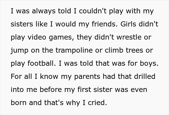 Lonely 16YO Wants A Brother As He Has 5 Sisters, Parents Who Enforced Gender Roles Shame Him For It