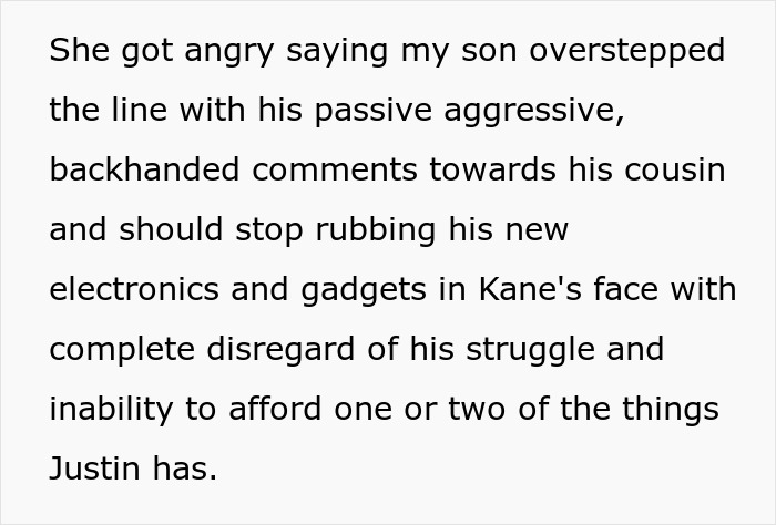 Teen Claps Back After Cousin Makes Fun Of Him At Dinner, Leaving Everyone Awkwardly Silent