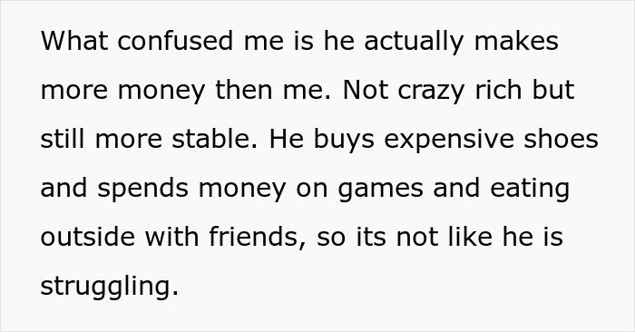 Guy Is Baffled After Girlfriend Calls Him Out On His Strange Behavior: "You Basically Live In My Apartment" Guy Is Baffled After Girlfriend Calls Him Out On His Strange Behavior: "You Basically Live In My Apartment"