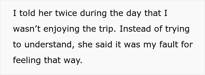 Guy Shares How His Wife Behaves On Their Honeymoon, Leaves People Questioning His Sanity
