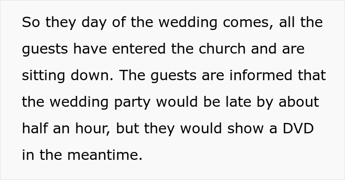 Text excerpt about wedding guests waiting in church and watching a DVD Text excerpt about wedding guests waiting in church and watching a DVD
