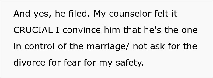 Controlling Man Insists On Keeping Indoor Camera On All The Time, Mad At Wife For Turning It Off Controlling Man Insists On Keeping Indoor Camera On All The Time, Mad At Wife For Turning It Off