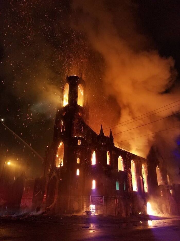 Fire In East St. Louis Looks Like A Scene From A Movie