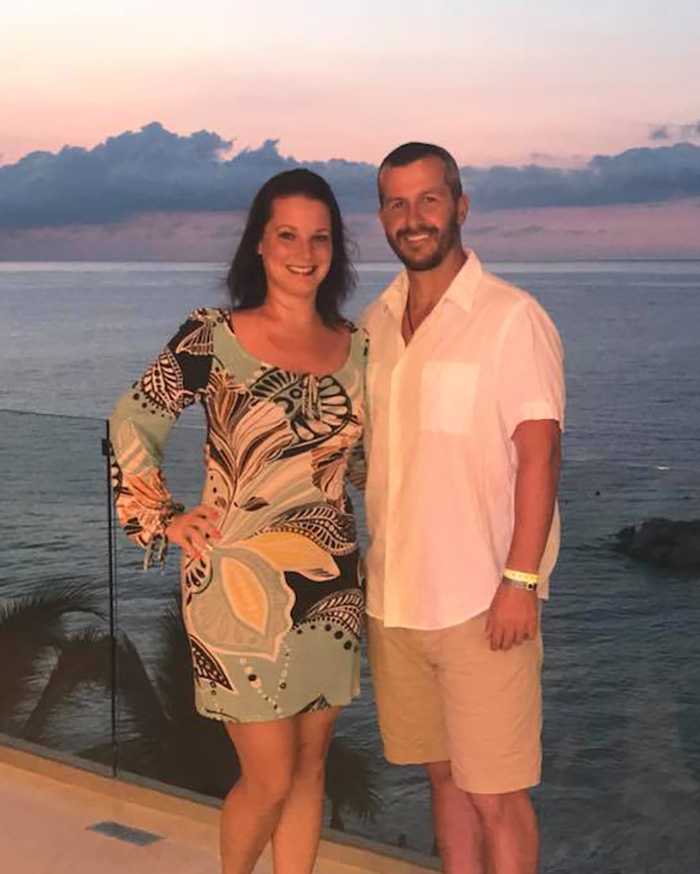 Textos nunca antes vistos que a esposa de Chris Watts enviou antes que ele terminasse com ela e a vida de seus dois filhos são reveladas