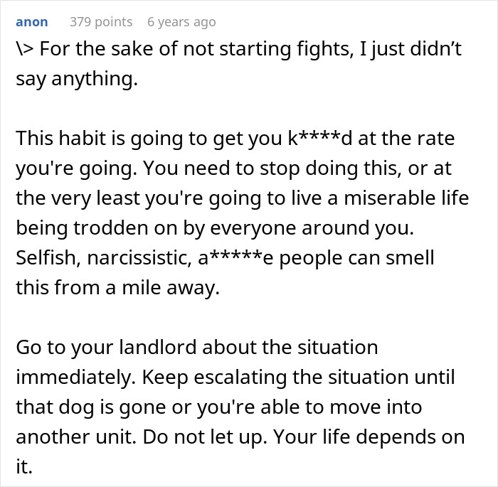 A screenshot of an anonymous comment advising a woman to defend herself and not let roommates put her life at risk.