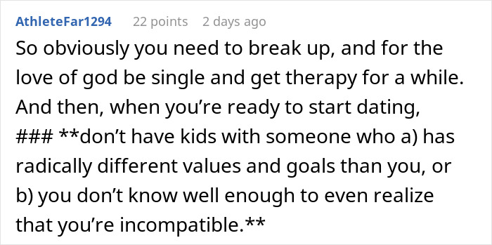 Reddit comment recommending therapy and breakup over conflicting values in SAHM relationship
