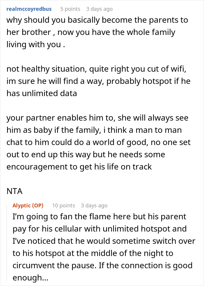 Guy Gives GF An Ultimatum After Getting Fed Up With Her Freeloading Brother Who Refuses To Be An Actual Adult