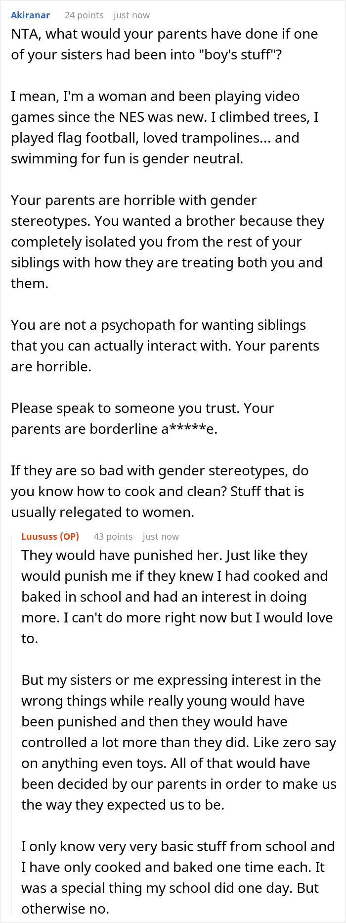 Lonely 16YO Wants A Brother As He Has 5 Sisters, Parents Who Enforced Gender Roles Shame Him For It