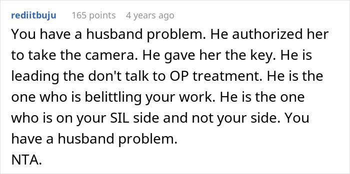 A Reddit comment discussing a husband problem, highlighting how the husband's actions make a situation with his sister-in-law worse.