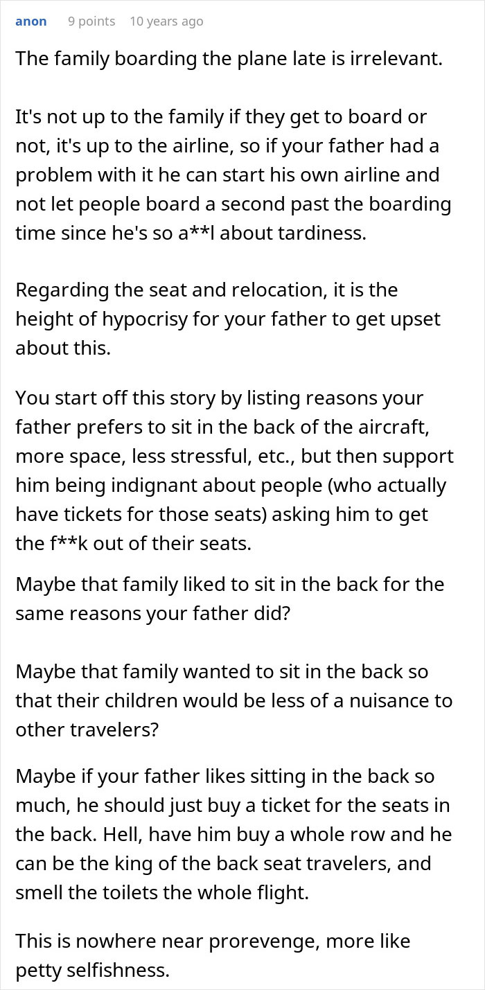 Family Shows Up 30 Minutes Late To Flight, Then Demands Man Gives Up His Seat