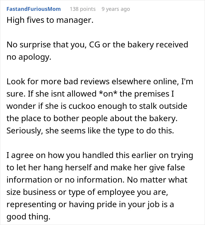 Customer praises bakery manager handling obsession with wedding cake request Customer praises bakery manager handling obsession with wedding cake request