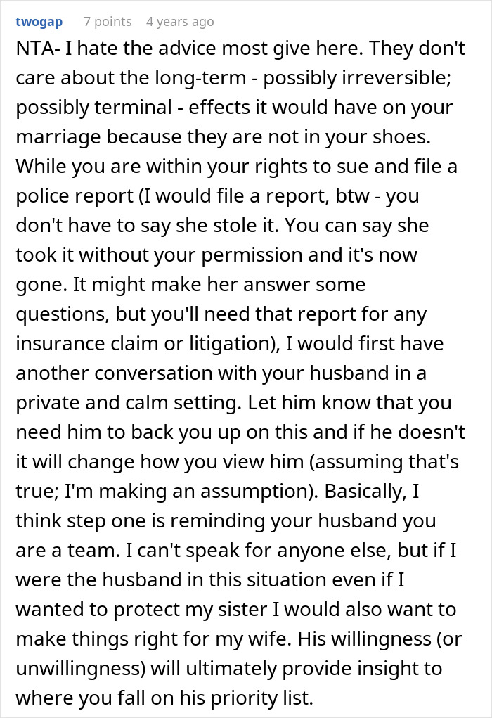 A Reddit post discusses a woman's legal rights, suggesting she can sue her irresponsible sister-in-law, a common keyword.