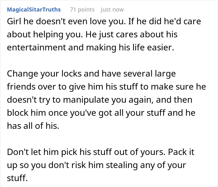 Guy Is Baffled After Girlfriend Calls Him Out On His Strange Behavior: "You Basically Live In My Apartment" Guy Is Baffled After Girlfriend Calls Him Out On His Strange Behavior: "You Basically Live In My Apartment"