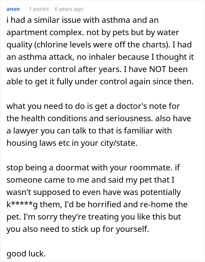 A Reddit comment advising a user to defend herself after a roommate put her life at risk due to asthma.