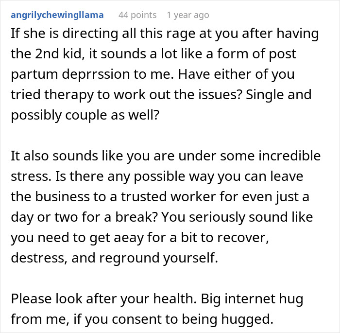 Reddit comment suggesting postpartum depression and stress after a man feels like a loser and a failure in his business.