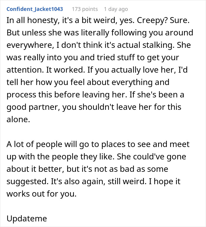 Guy Finds Out Girlfriend’s Secret, Can’t Help But Feel Absolutely Creeped Out Guy Finds Out Girlfriend’s Secret, Can’t Help But Feel Absolutely Creeped Out