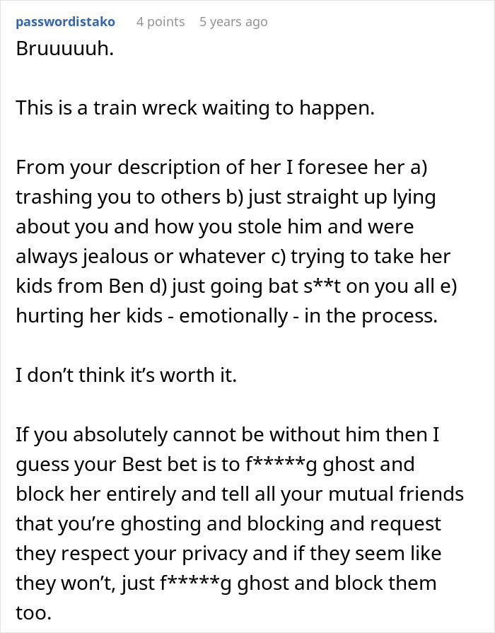 Woman Starts Dating Friend’s Ex-Husband, Gets A Call When She Finds Out And It Makes Her Cry Woman Starts Dating Friend’s Ex-Husband, Gets A Call When She Finds Out And It Makes Her Cry