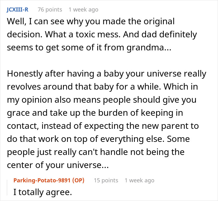 A Reddit comment explaining that after giving birth, the focus shifts to the baby, excusing a daughter for informing parents about giving birth late.