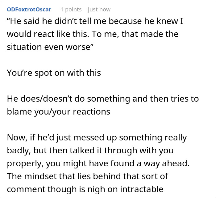 Woman Over The Moon After Guy Proposes, But One Message From A Family Member Makes Everything Way Worse Woman Over The Moon After Guy Proposes, But One Message From A Family Member Makes Everything Way Worse