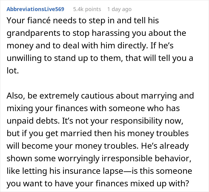 Reddit post advising a SAHM about her fianc&eacute;'s family harassing her for his debts.