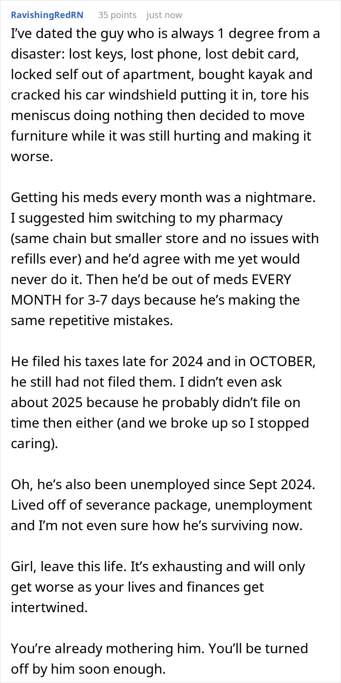 Woman Can't Stand Her Boyfriend Over His Weird And Entitled Behavior: "This Triggers Me So Much" Woman Can't Stand Her Boyfriend Over His Weird And Entitled Behavior: "This Triggers Me So Much"
