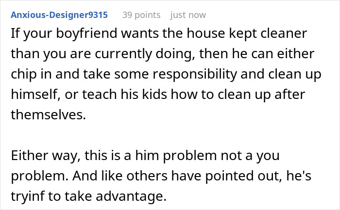 A Reddit comment discussing a woman not being a maid to her BF's kids, suggesting he or his kids should clean.