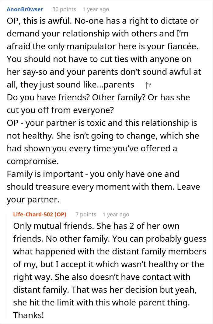A screenshot of a Reddit thread where users discuss a manipulative fianc&eacute;e expecting her partner to cut off his parents.