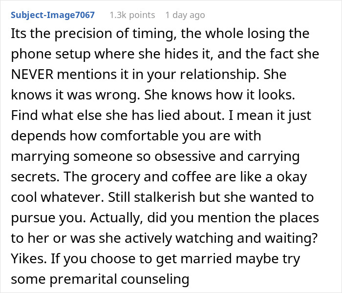 Guy Finds Out Girlfriend’s Secret, Can’t Help But Feel Absolutely Creeped Out Guy Finds Out Girlfriend’s Secret, Can’t Help But Feel Absolutely Creeped Out