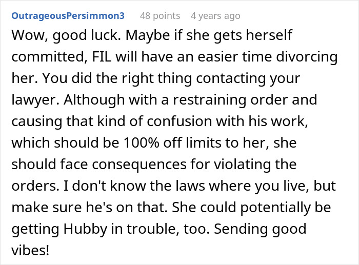 A Reddit comment offering advice on a MIL situation, related to disowning grandchild and circumcision.