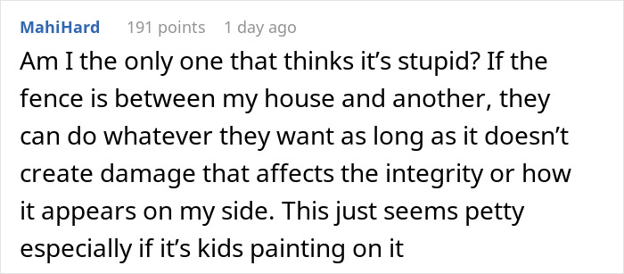 Comment discussing fence damage concerns and kids painting on neighbor's fence