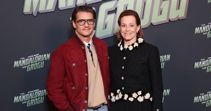 “Lost All His Aura”: Fans Roast Pedro Pascal Over Strange Slip-Up At New ‘Star Wars’ Movie Event