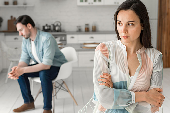 Guy's Mistress-Turned-Wife Keeps Insulting His Ex's Frozen Food, Whines As She Brutally Snubs Her Guy's Mistress-Turned-Wife Keeps Insulting His Ex's Frozen Food, Whines As She Brutally Snubs Her
