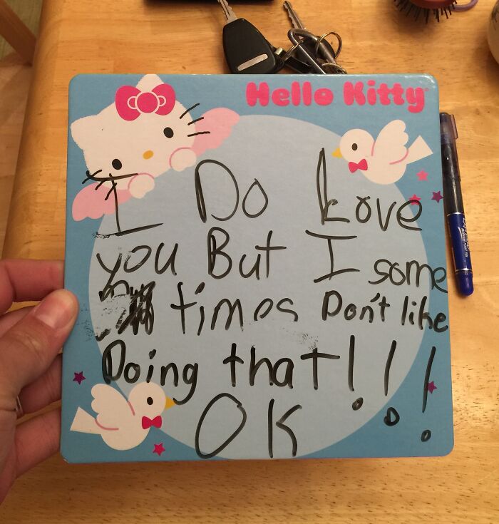 Ask 8 Year-Old Daughter To Unload The Dishwasher, She Writes Me This Note On Her Dry-Erase Board