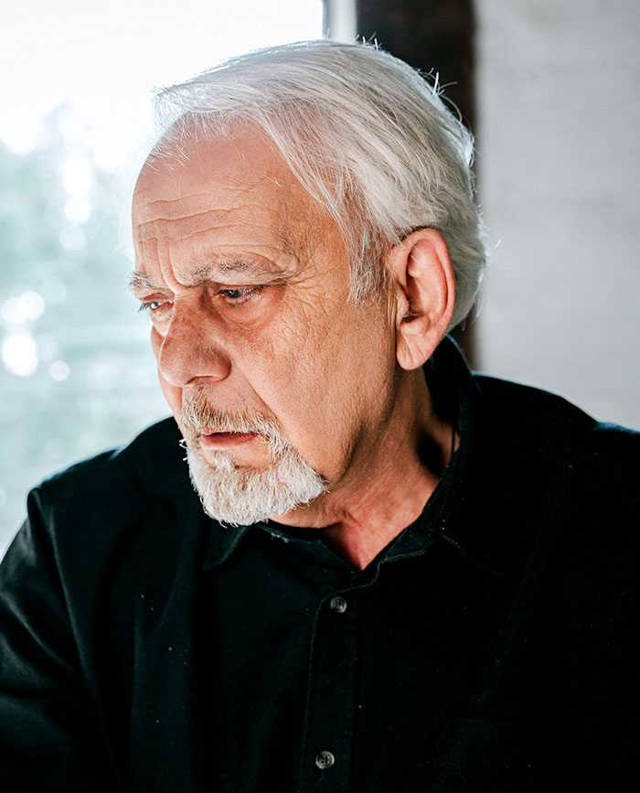 47 Older Folks Who Decided Not To Have Children Reveal How They Feel About It Years Later