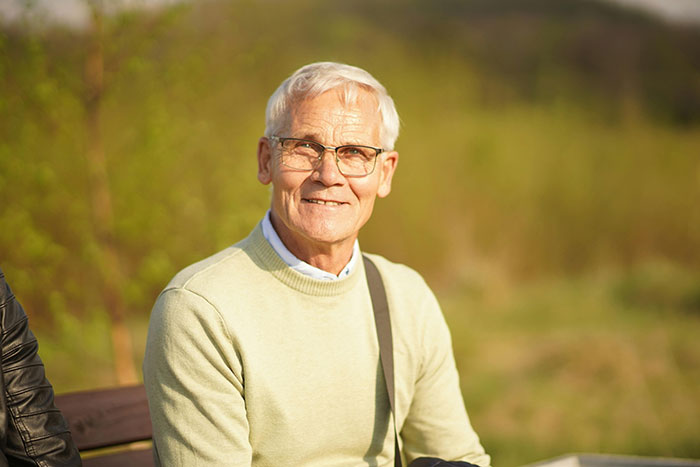 47 Older Folks Who Decided Not To Have Children Reveal How They Feel About It Years Later