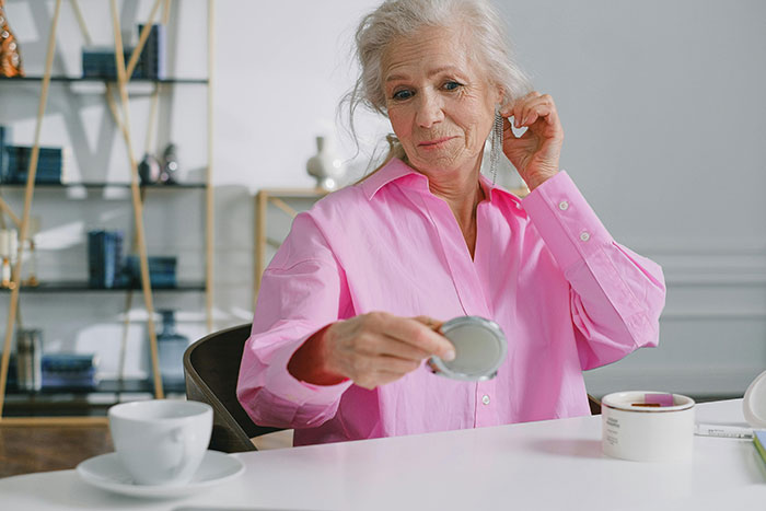 47 Older People That Chose Not To Have Kids Reveal If They Regret The Decision Now