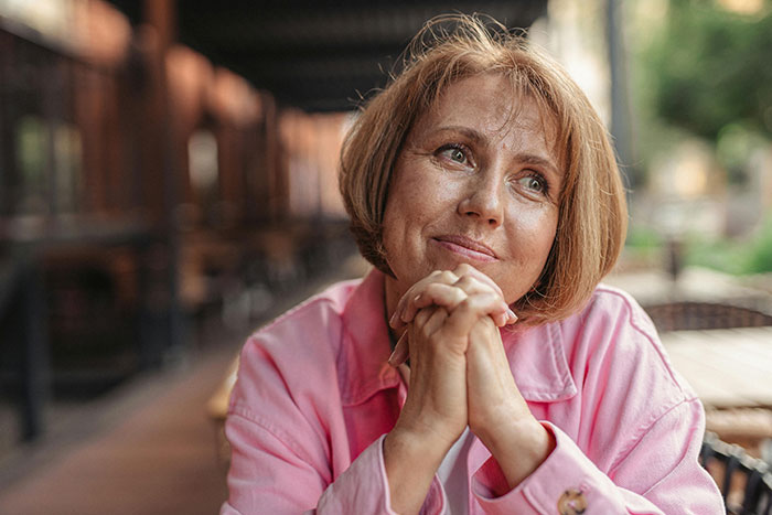 47 Older People That Chose Not To Have Kids Reveal If They Regret The Decision Now