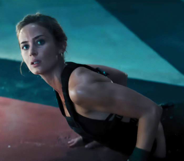 After Demi Moore’s “Toned Arms” Headline Scandal, Netizens Share Stars With Actual Toned Arms After Demi Moore’s “Toned Arms” Headline Scandal, Netizens Share Stars With Actual Toned Arms