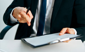 Woman Does As Told, Makes Sure She Has Signed Receipts For When Boss’s Mistake Backfires And It Does