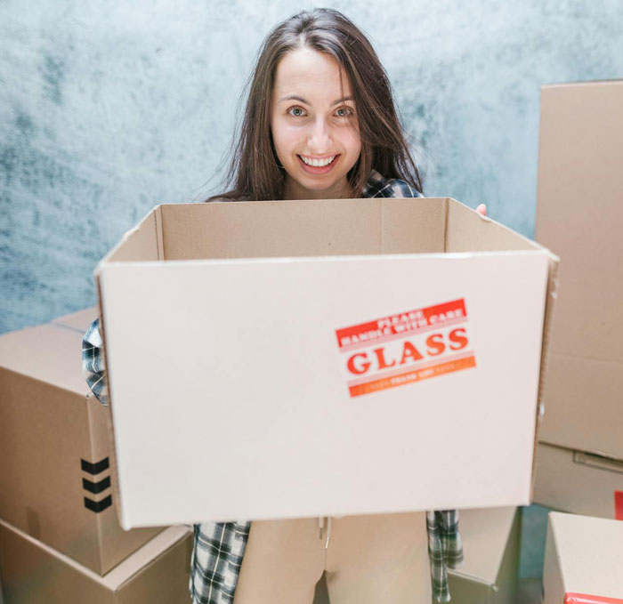 Woman Actually Believes She's Moving In With Sister Who Can't Stand Her: "We Don&rsquo;t Speak At All. I Hate Her"