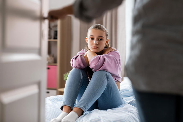 "Family Healing Weekend" Is Ruined After Affair Baby Reveals She Doesn't Love Them, They Are Livid