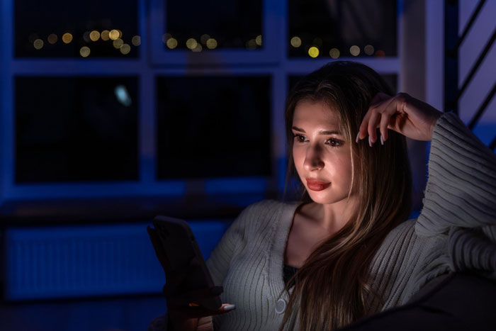 MOH's Cheater Ex Is Best Man At Friend's Wedding, She's Frantic As She Can't Even Look At Him MOH's Cheater Ex Is Best Man At Friend's Wedding, She's Frantic As She Can't Even Look At Him