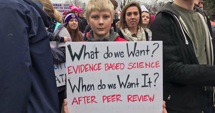 47 Funny Science Memes From This Facebook Group That Actually Might Make You Smarter (New Pics)