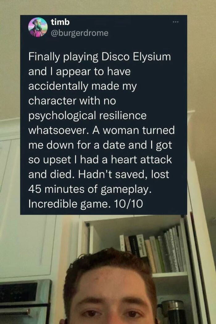 Tweet about playing Disco Elysium with no psychological resilience and losing 45 minutes of gameplay