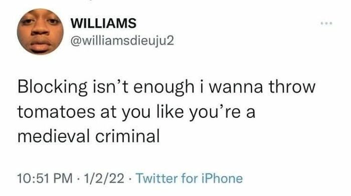 Funny ex relationship tweet about throwing tomatoes like a medieval criminal