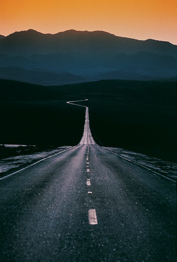 “Still Get Nightmares”: 61 Truckers Open Up About Places They Genuinely Fear