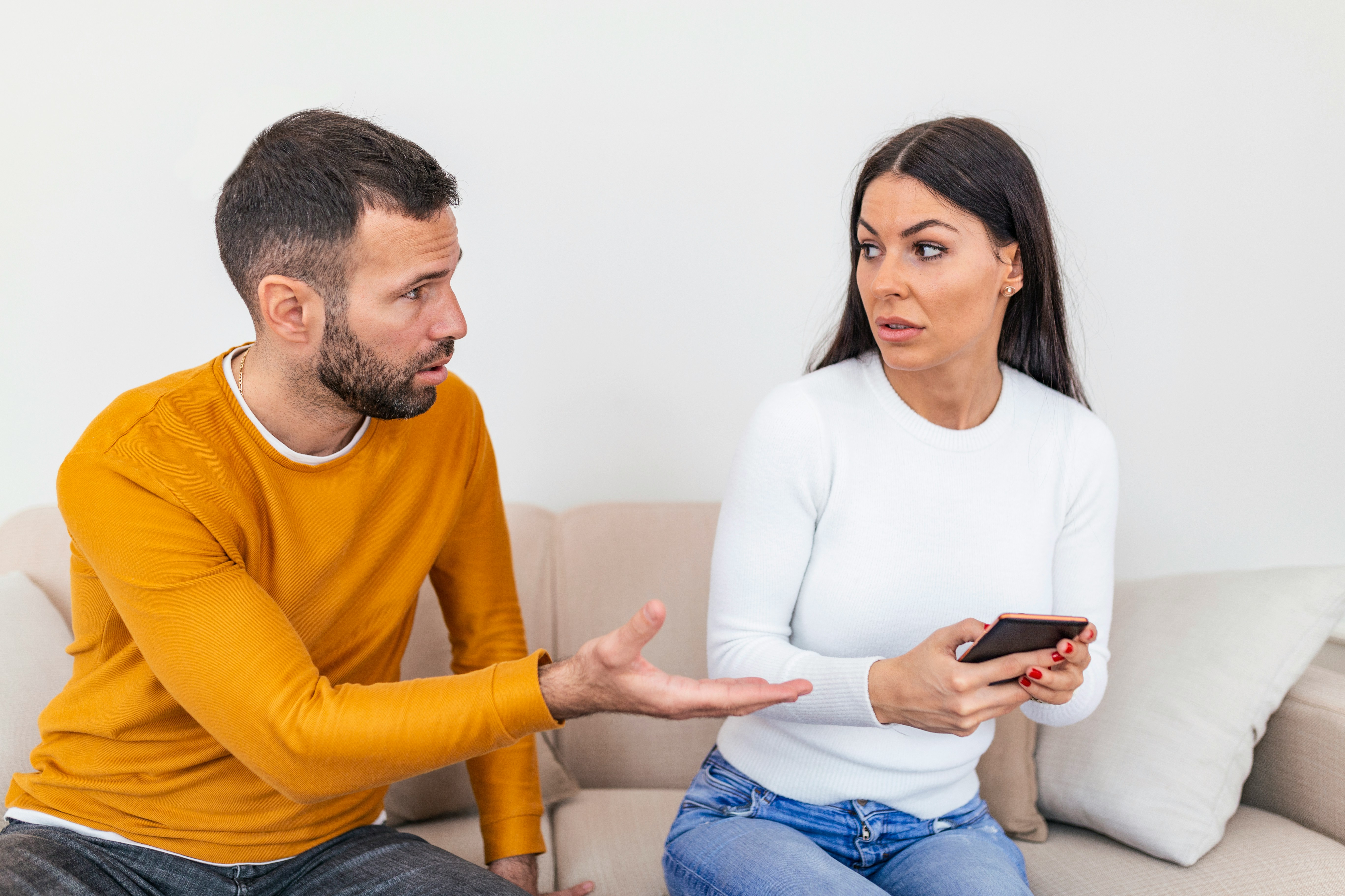 Woman &ldquo;Finds Her Soulmate&rdquo; And Leaves Husband, Then Suddenly Tries To Return To His Life