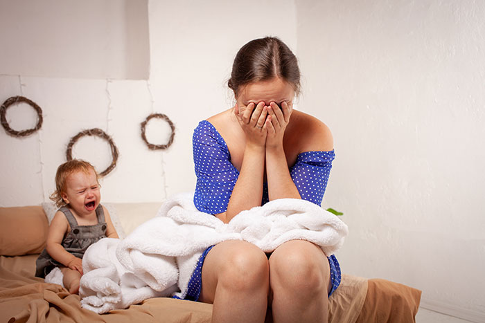 Mistress Exposes Guy's 2.5-Year-Long Affair, Postpartum Wife Severely Traumatized By The Truth